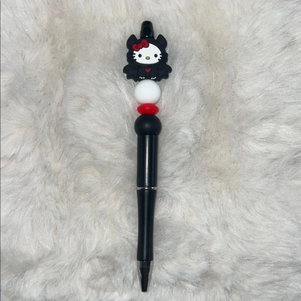 Hello Kitty Black and Red Pen